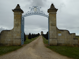The entrance to Château Balestard La Tonnelle